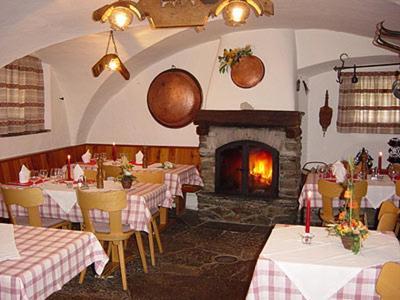 Albergo Lardi Le Prese Luaran gambar