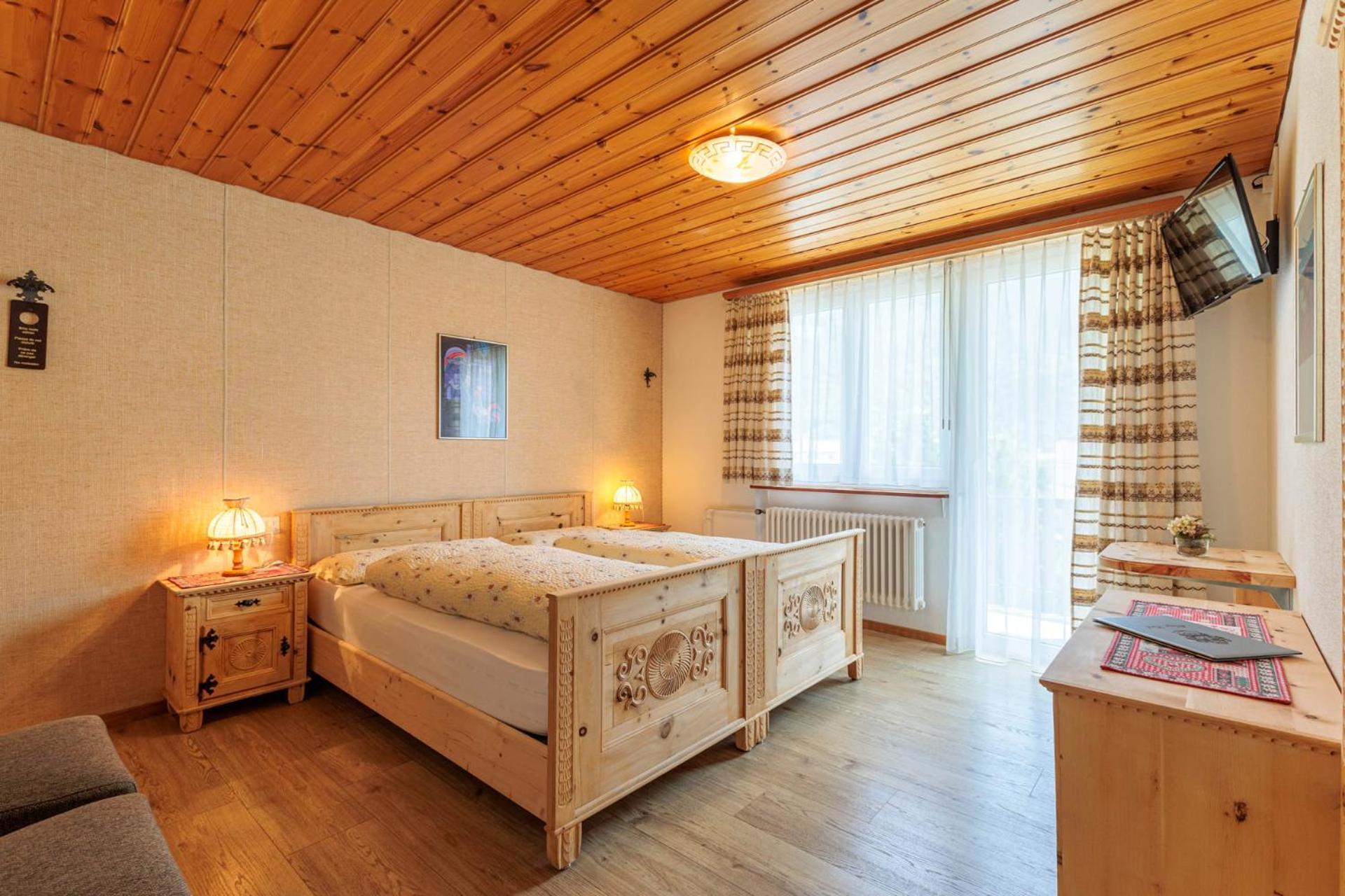 Albergo Lardi Le Prese Luaran gambar